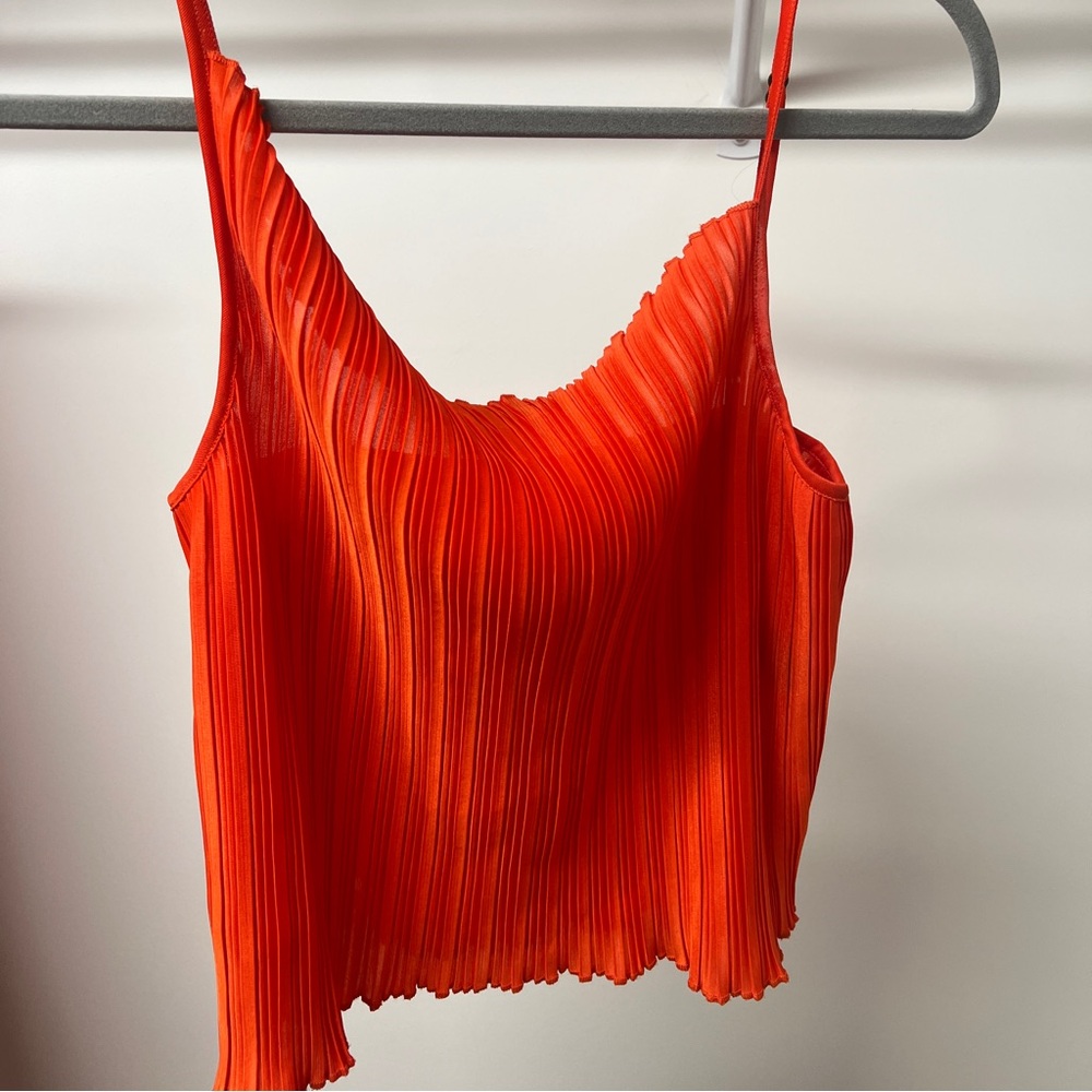 Revolve house of Harlow x Sophia Richie issey tank